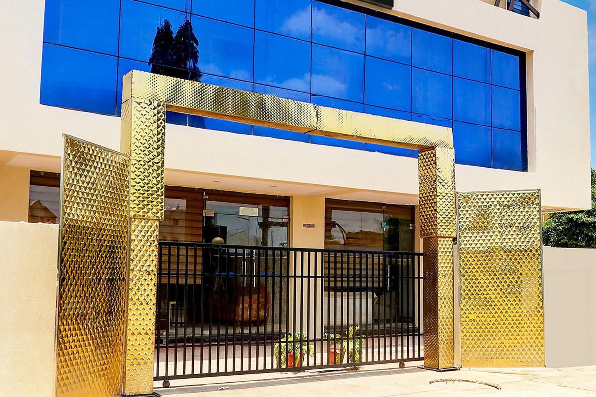 Super Townhouse Hoshangabad Road Near Aashima Mall Samarda Kaliasot Exterior photo
